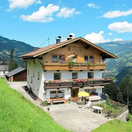 Semesterbostad House Innerspielleiten Hippach